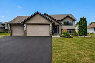4137 Starling Dr, Hastings, MN 55033 - Photo 2