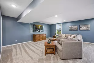 19302 Meadow View Ln, Maple Grove, MN 55311 - Photo 30