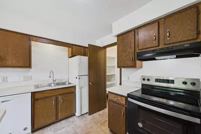 12161 Grouse Street NW #306, Coon Rapids, MN 55448 - Photo 8