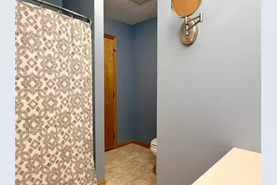 2110 Darling Avenue E, Alexandria, MN 56308 - Photo 14