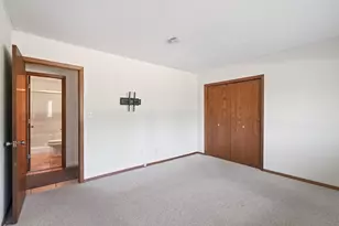 4270 Quaker Ln N, Plymouth, MN 55441 - Photo 24