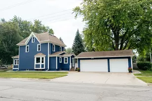 1527 Ford Ave N, Glencoe, MN 55336 - Photo 6