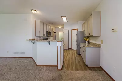 18037 96th Avenue N, Maple Grove, MN 55311 - Photo 10