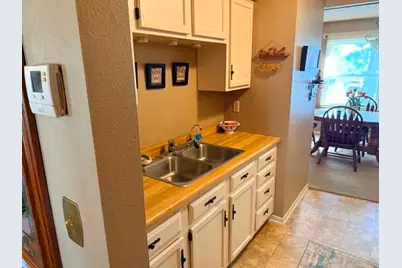 1306 S German Street, New Ulm, MN 56073 - Photo 4