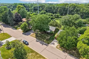 681 Terrace Dr, Roseville, MN 55113 - Photo 46