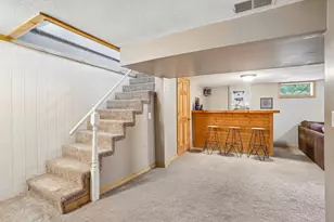 681 Terrace Dr, Roseville, MN 55113 - Photo 22