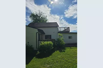 604 E Willow Avenue, Olivia, MN 56277 - Photo 4