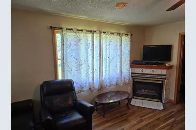 604 E Willow Avenue, Olivia, MN 56277 - Photo 18