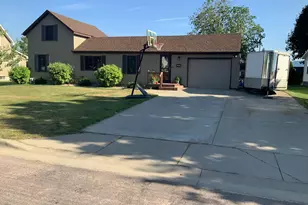 819 5th St, Nicollet, MN 56074 - Photo 1
