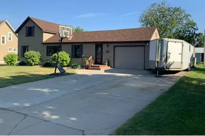 819 5th Street, Nicollet, MN 56074 - Photo 2