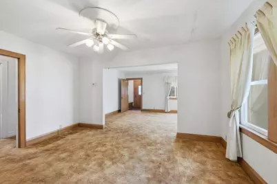 503 N Elm Street, Belle Plaine, MN 56011 - Photo 10