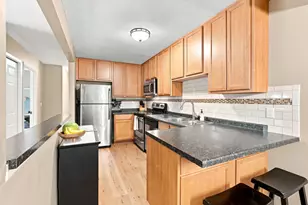 1711 Hickory Hill Dr, Eagan, MN 55122 - Photo 6