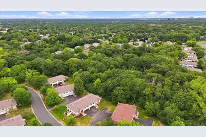 1711 Hickory Hill Drive, Eagan, MN 55122 - Photo 26