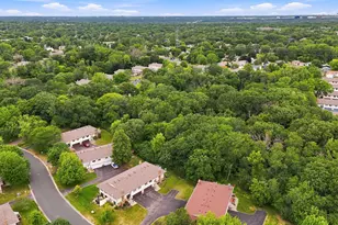 1711 Hickory Hill Dr, Eagan, MN 55122 - Photo 26