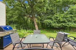 1711 Hickory Hill Dr, Eagan, MN 55122 - Photo 22