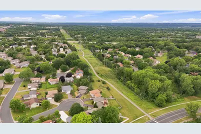 1711 Hickory Hill Drive, Eagan, MN 55122 - Photo 24