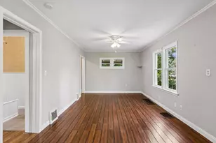 2442 Stewart Ave, Saint Paul, MN 55116 - Photo 4