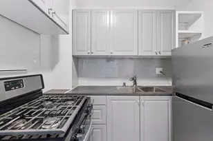 2442 Stewart Ave, Saint Paul, MN 55116 - Photo 6