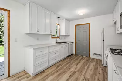 10692 104th Place N, Maple Grove, MN 55369 - Photo 10