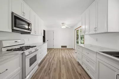 10692 104th Place N, Maple Grove, MN 55369 - Photo 12