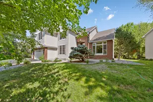 1517 Covington Ln, Eagan, MN 55122 - Photo 4