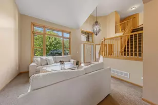 1517 Covington Ln, Eagan, MN 55122 - Photo 14