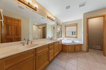 1517 Covington Lane, Eagan, MN 55122 - Photo 36
