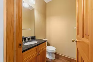 1517 Covington Ln, Eagan, MN 55122 - Photo 40