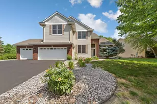1517 Covington Ln, Eagan, MN 55122 - Photo 2