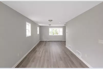 2331 Sheridan Avenue N, Minneapolis, MN 55411 - Photo 6