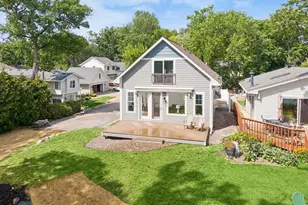 1728 Finch Ln, Mound, MN 55364 - Photo 8
