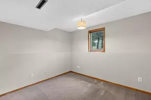 4020 Baffin Ln NE, Rochester, MN 55906 - Photo 18