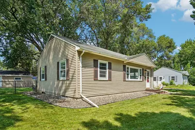 8444 Fremont Avenue S, Bloomington, MN 55420 - Photo 26