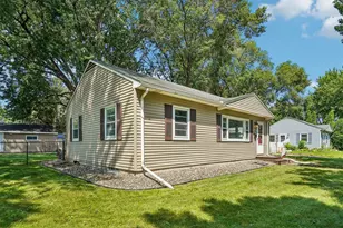 8444 Fremont Ave S, Bloomington, MN 55420 - Photo 26
