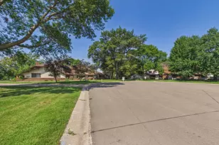 46 125th Ln NW, Coon Rapids, MN 55448 - Photo 22