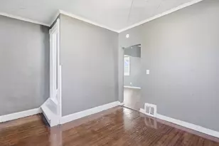 324 Van Buren Ave, Saint Paul, MN 55103 - Photo 8