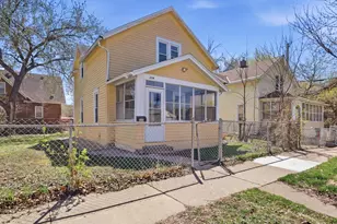 324 Van Buren Ave, Saint Paul, MN 55103 - Photo 2