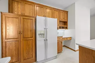 2309 Stephani Ct, Little Canada, MN 55117 - Photo 12