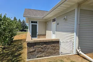 600 N Shore Dr, Detroit Lakes, MN 56501 - Photo 2