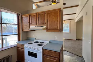 543 River St, Taylors Falls, MN 55084 - Photo 12