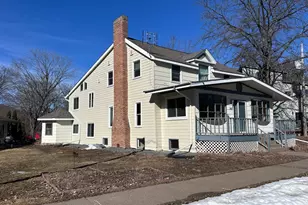 543 River St, Taylors Falls, MN 55084 - Photo 2