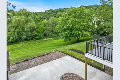 6667 Moorland Drive, Eden Prairie, MN 55346 - Photo 38