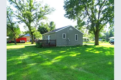 315 Cedar Street, Pepin, WI 54759 - Photo 4