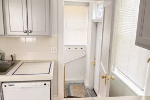 2910 Russell Ave N, Minneapolis, MN 55411 - Photo 8