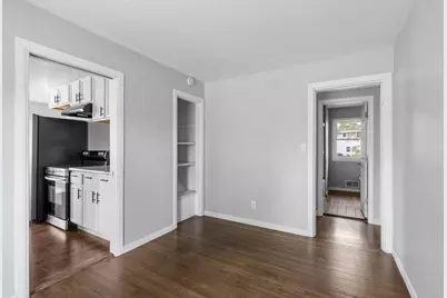 2168 Hawthorne Avenue E, Saint Paul, MN 55119 - Photo 6