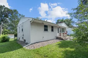 2168 Hawthorne Ave E, Saint Paul, MN 55119 - Photo 22