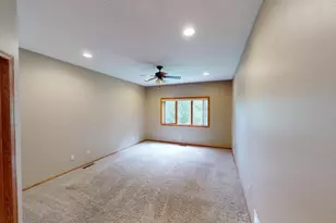 1802 Crystal Dr, Albert Lea, MN 56007 - Photo 16