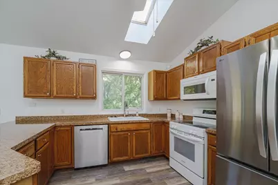 1712 Rio Loma Drive, Burnsville, MN 55337 - Photo 6