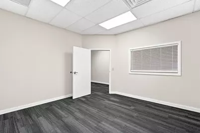 1789 Lexington Avenue N, Roseville, MN 55113 - Photo 14