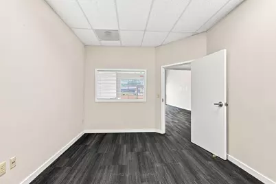 1789 Lexington Avenue N, Roseville, MN 55113 - Photo 10